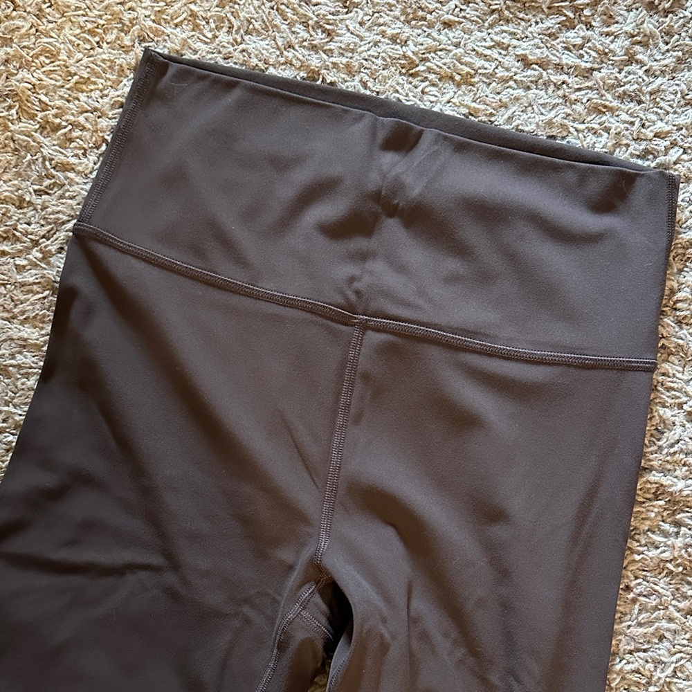 Peloton Heathered Brown Sports Bra and Brown Leggings Set - Picture 7 of 8